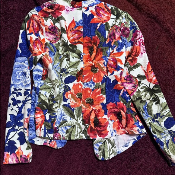 Goodtime brand. Multicolor floral set. - Picture 3 of 6